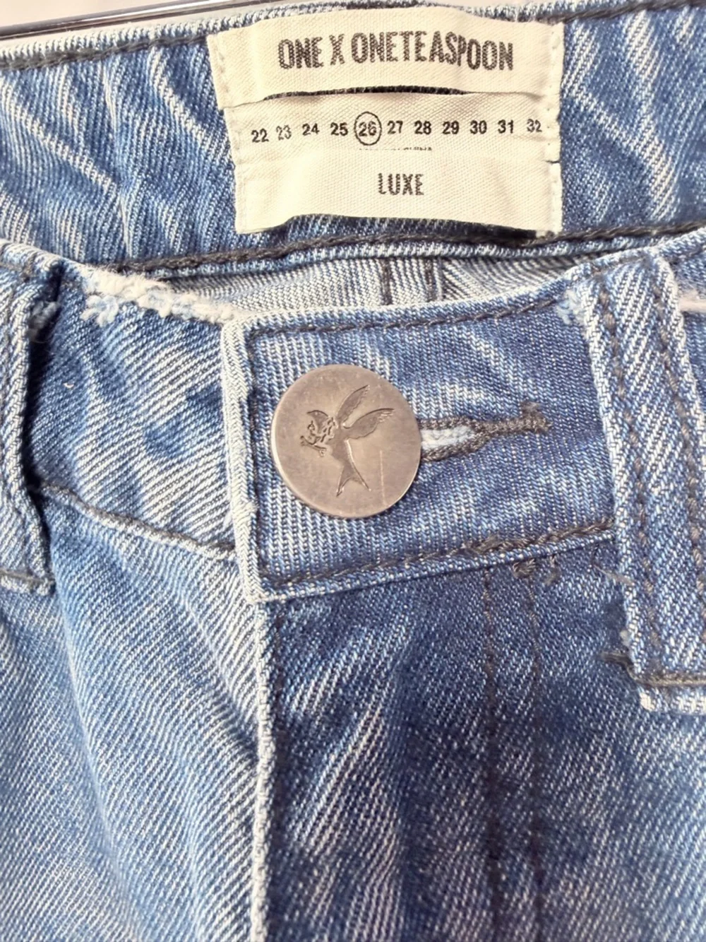 One x One Teaspoon Straight Leg Jeans with Red &‎ White Side Stripes Size 26
